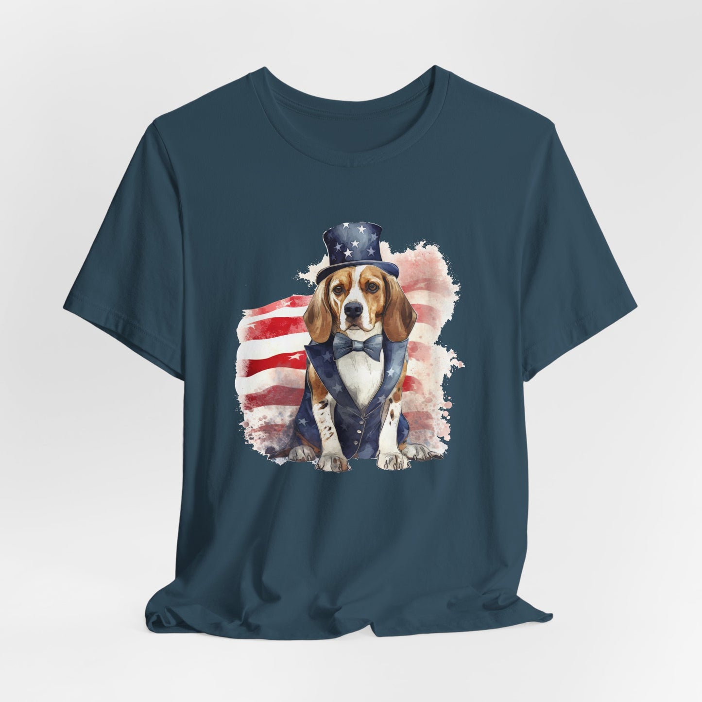 Patriotic Beagle in Stars & Stripes Suit – Unisex T-Shirt